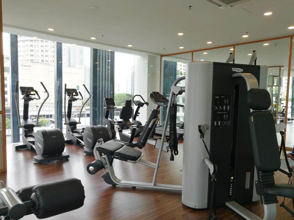 Landmark Stunning High Floor Coast View Studio #Netflix #Fast Wifi Tanjung Tokong Eksteriør bilde